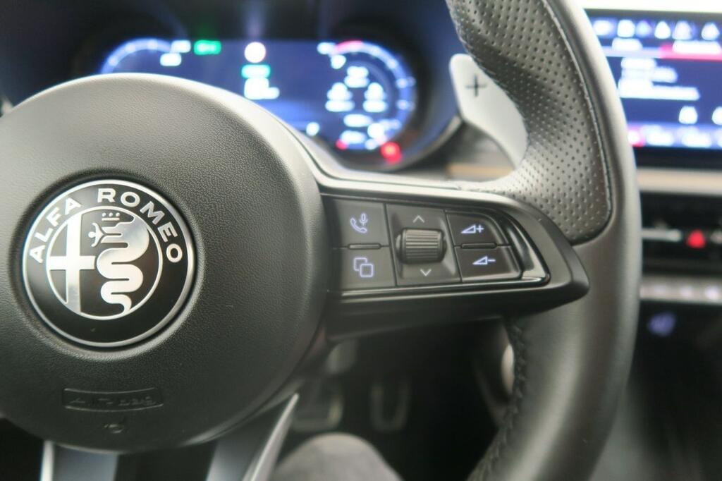 Alfa Romeo Tonale SPECIALE 1.3 MULTI-AIR PHEV 280 CV Q4 4WD AUTO 5P 13