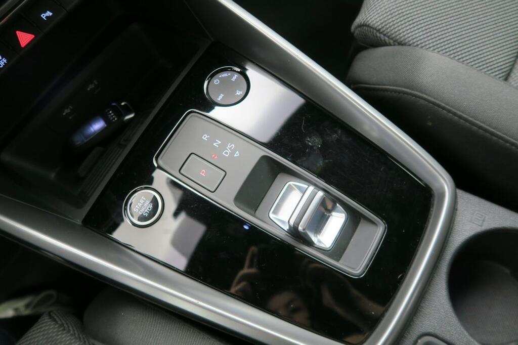 Audi A3 SPORTBACK GENUINE EDITION 35 2.0 TDI 150 CV S TRONIC 5P 10