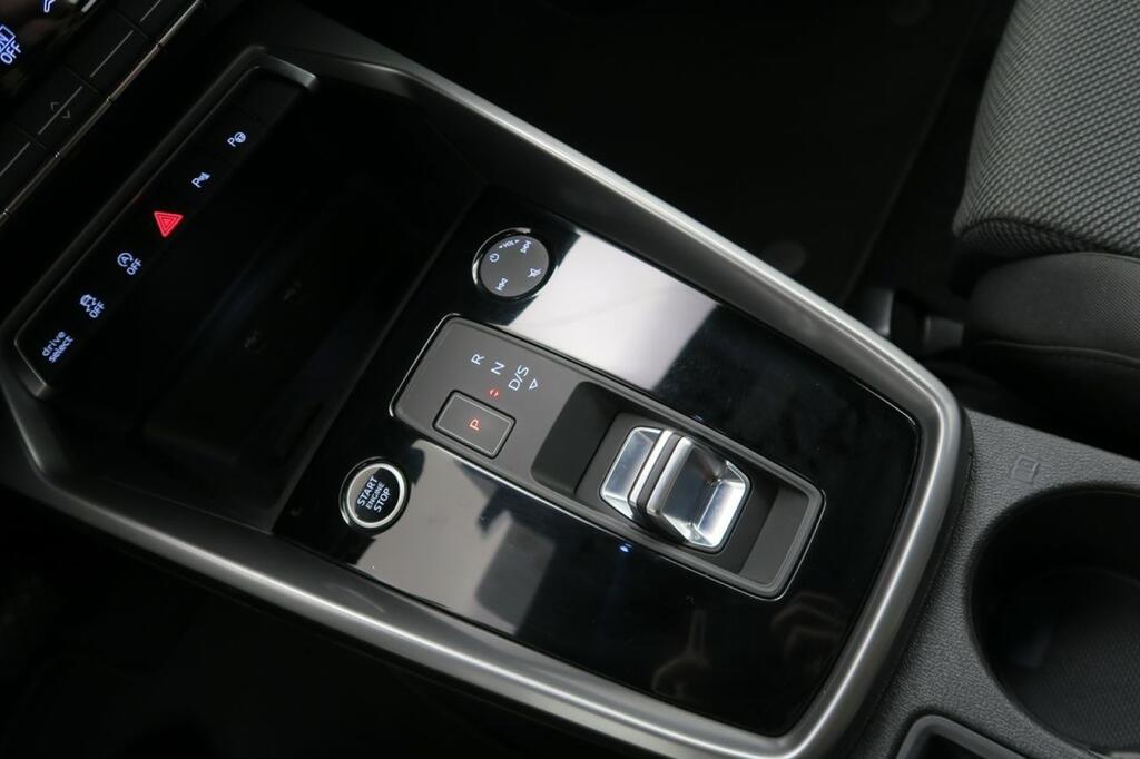 Audi A3 SPORTBACK GENUINE EDITION 35 2.0 TDI 150 CV S TRONIC 5P 11