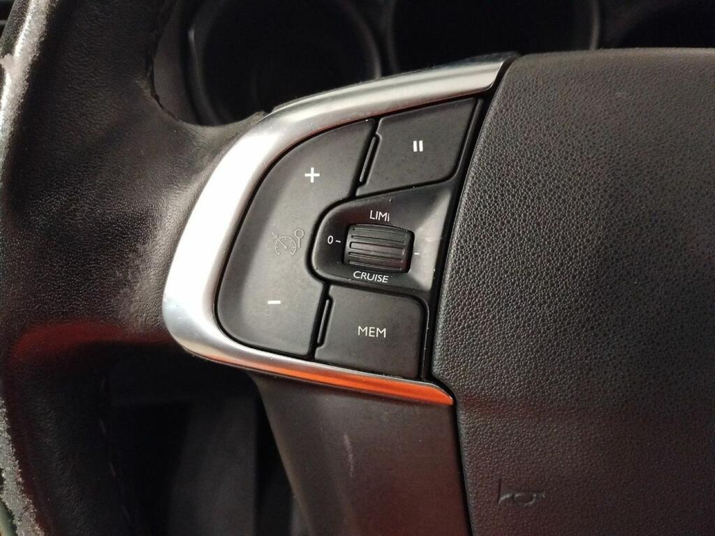 Citroën C4 FEEL EDITION 1.2 PURETECH 130 CV S&S 5P 8