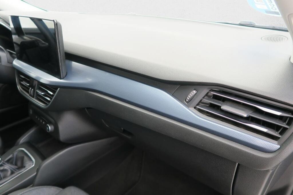 Ford Focus ACTIVE 1.0 ECOBOOST MHEV 155 CV 5P 16