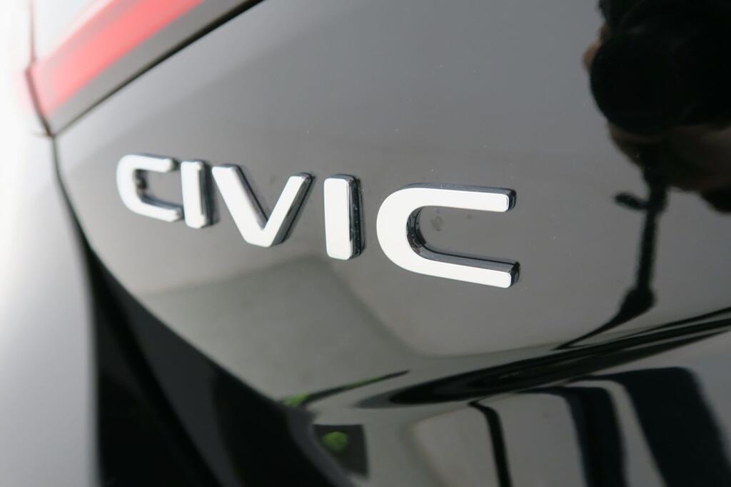 Honda Civic HYBRID 2024 2.0I-MMD ELEGANCE 23