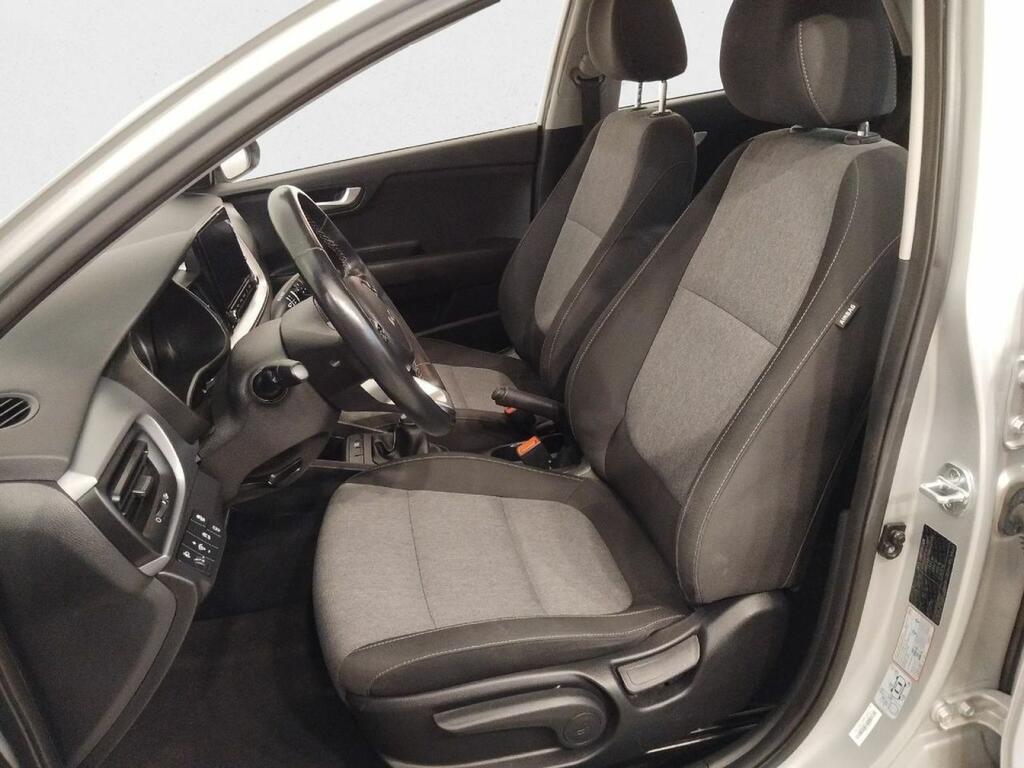 Kia Stonic CONCEPT 1.0 T-GDI MHEV IMT 100 CV 5P 14