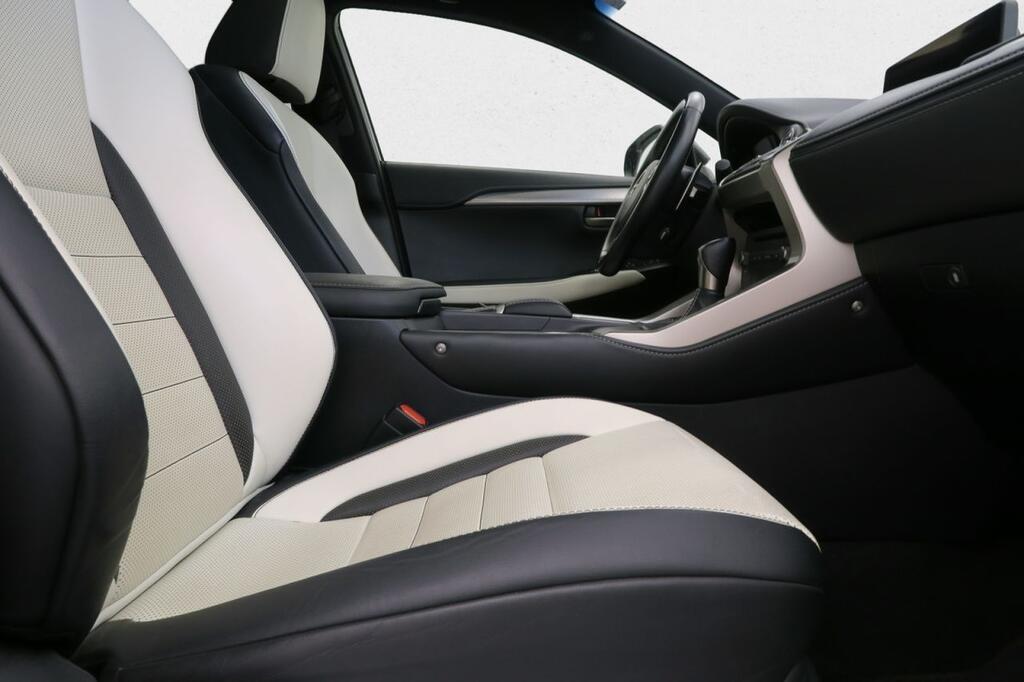 Lexus NX 300H F SPORT KICK POWER 2.5 HYBRID 197 AUTO 5P 4WD 17