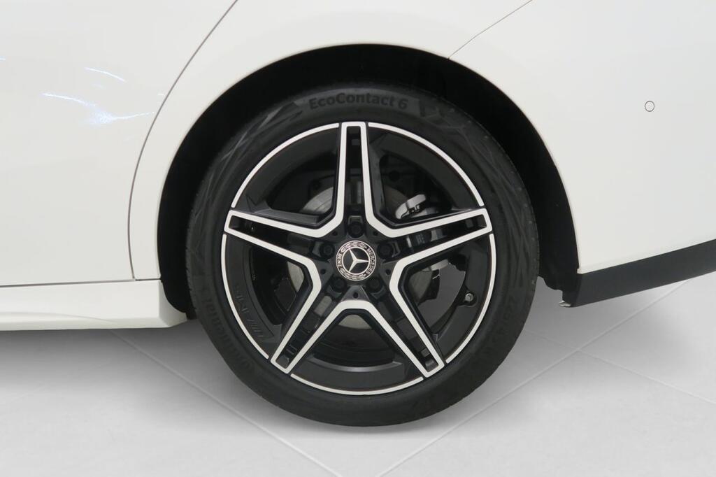 Mercedes CLA 200D SHOOTING BRAKE AMG LINE PREMIUM 2.0 D 150 CV DCT 5P 25