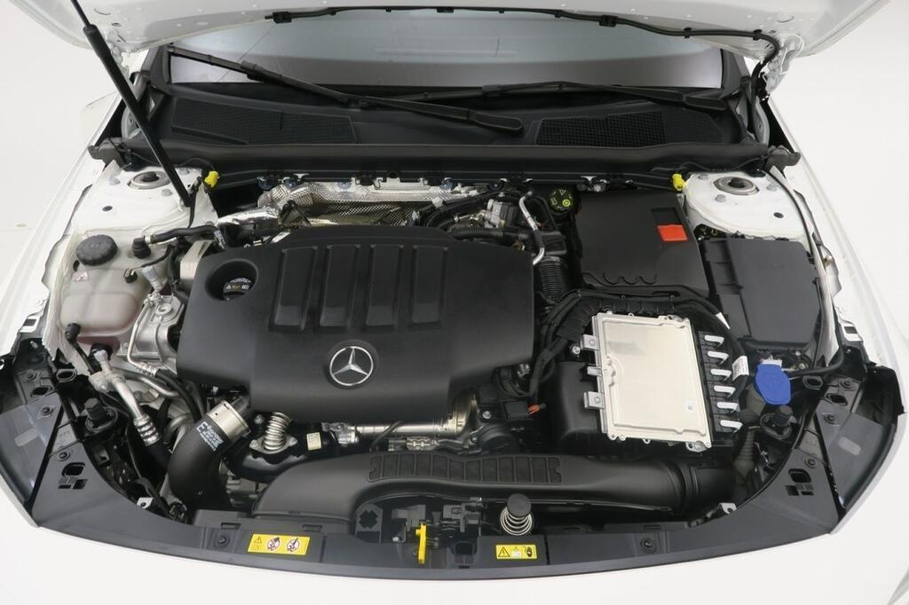 Mercedes CLA 200D SHOOTING BRAKE AMG LINE PREMIUM 2.0 D 150 CV DCT 5P 21