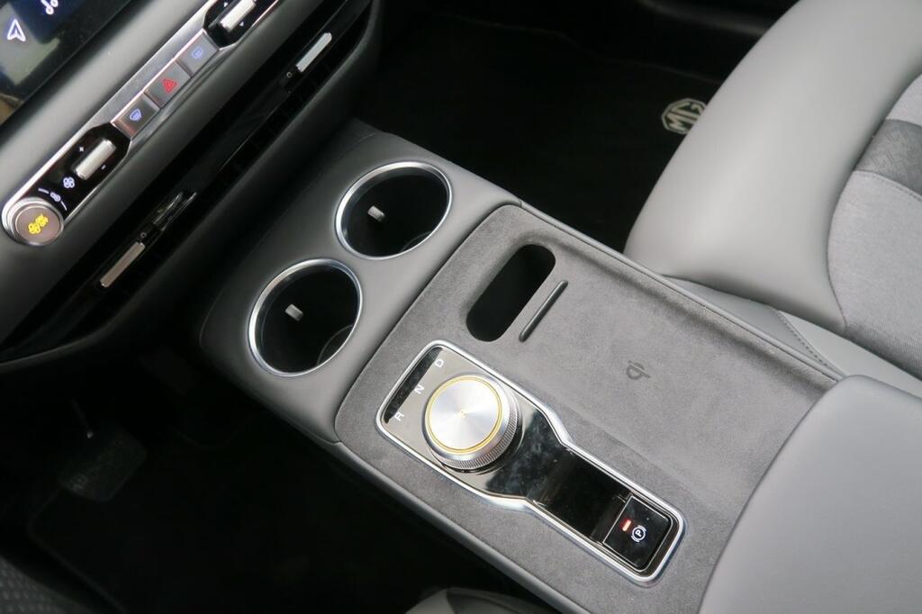 MG S5 MGS5 EV 64KWH LUXURY 11