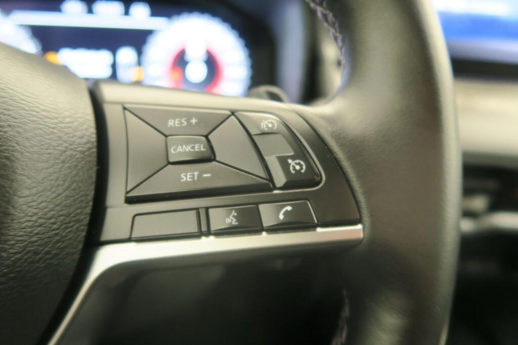 Nissan Juke N-CONNECTA 1.0 DIG-T 114 CV DCT 5P 12