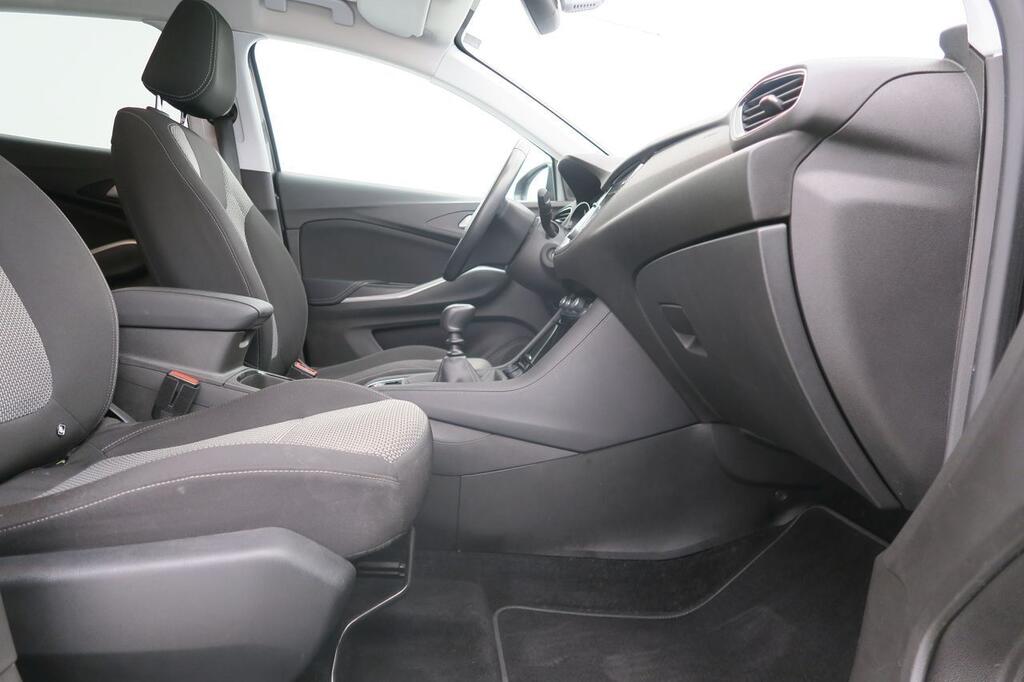 Opel Grandland SELECTIVE 1.2 130CV 5P 13