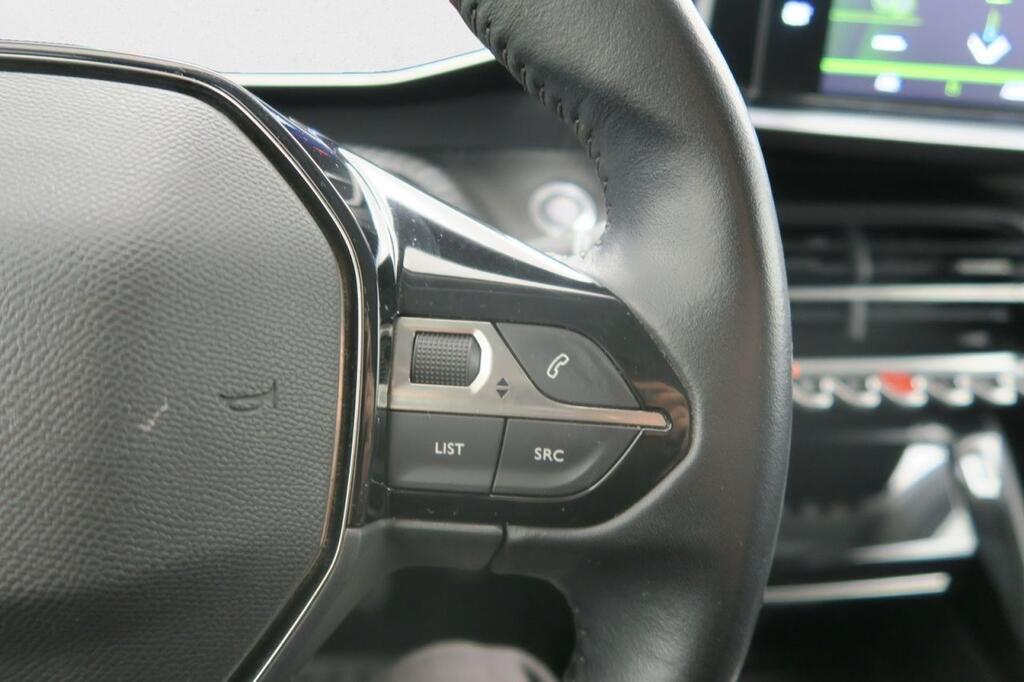 Peugeot 2008 ALLURE 1.2 PURETECH 130 CV S&S 5P 13