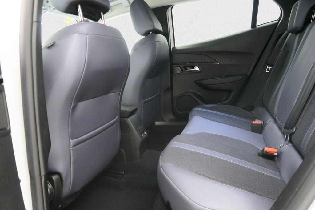 Peugeot 2008 ALLURE 1.2 PURETECH 130 CV S&S 5P 19