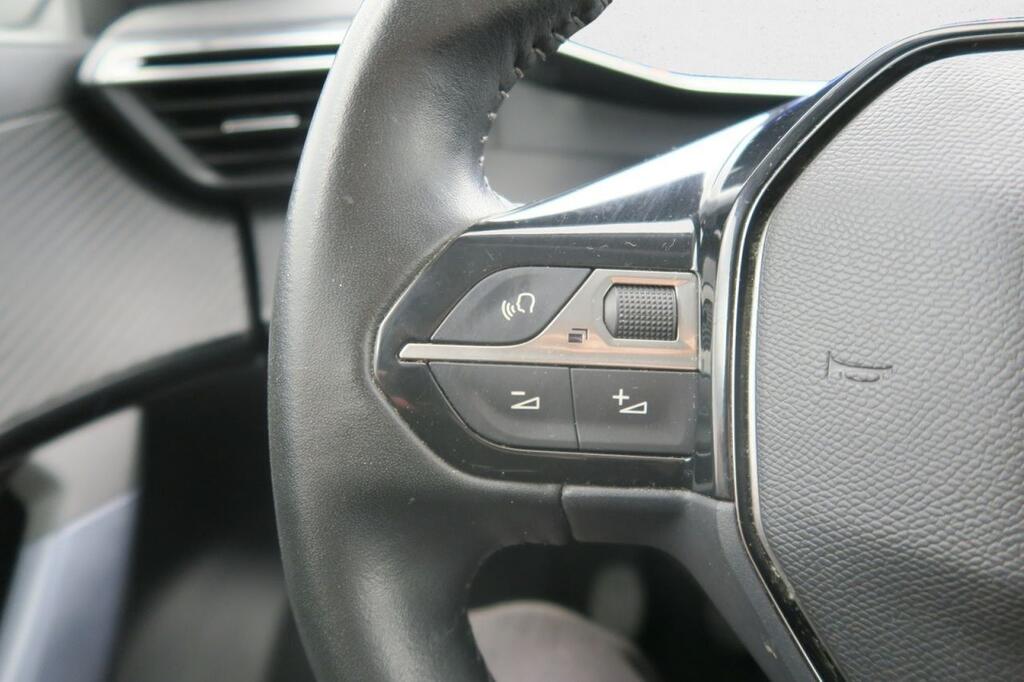 Peugeot 2008 ALLURE 1.2 PURETECH 130 CV S&S 5P 12