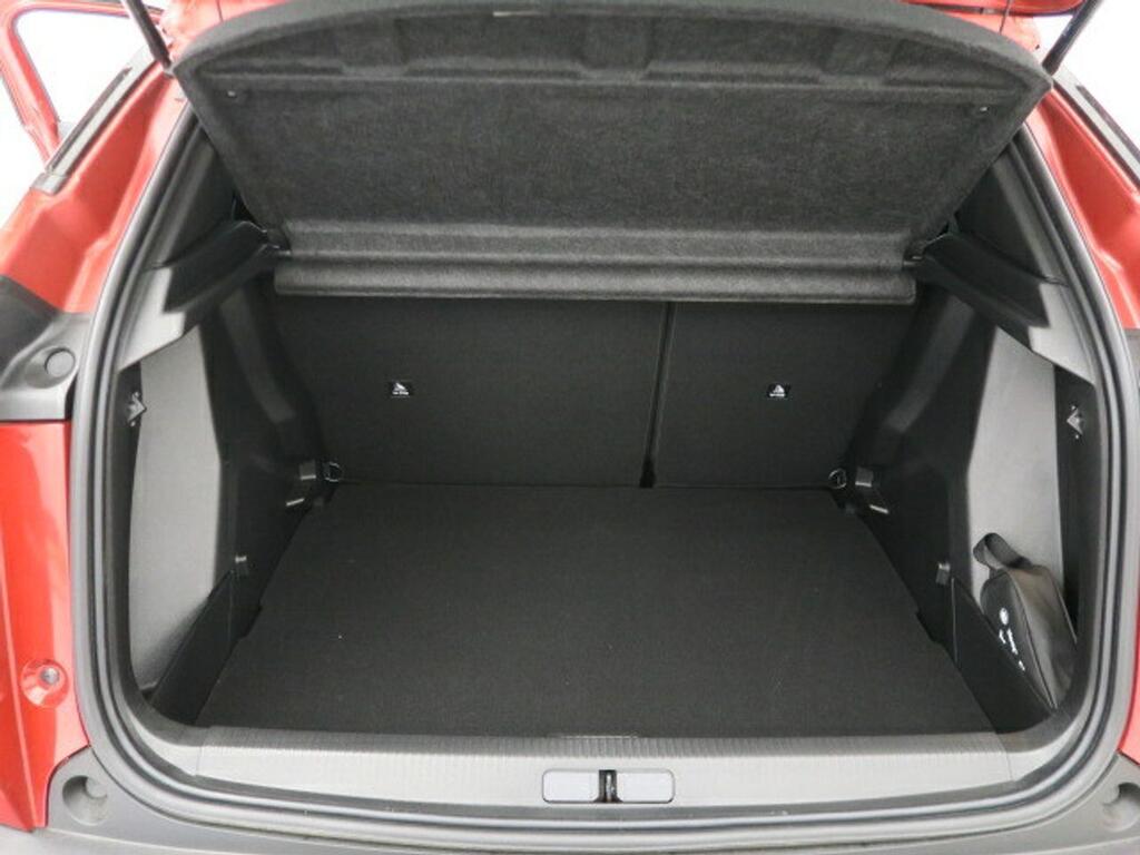 Peugeot 2008 ALLURE PACK 1.5 BLUEHDI 130CV AUTO S&S 5P 17