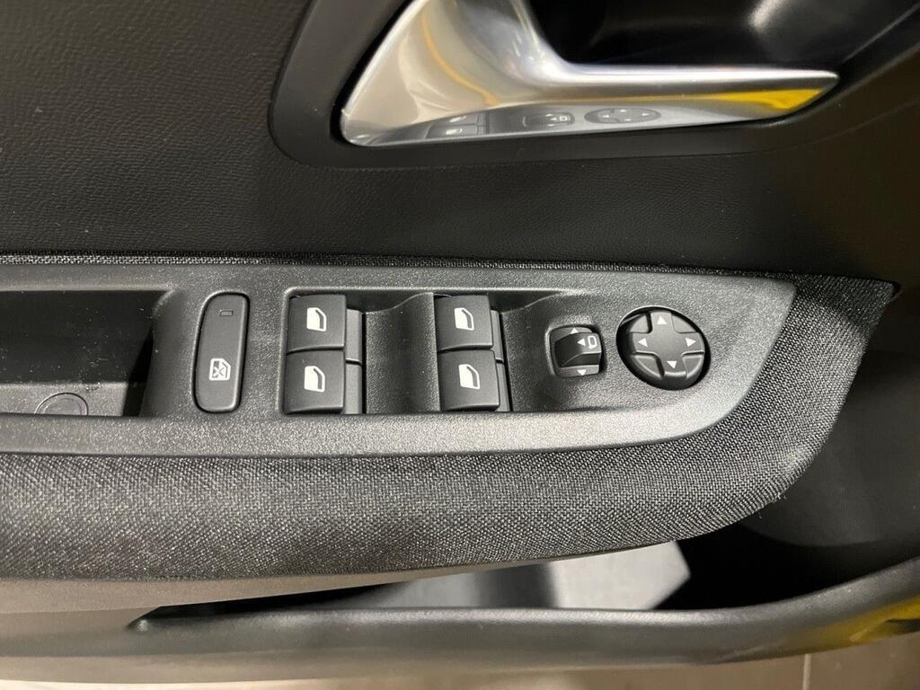 Peugeot 208 ACTIVE PACK ELECTICO 136CV AUT 9