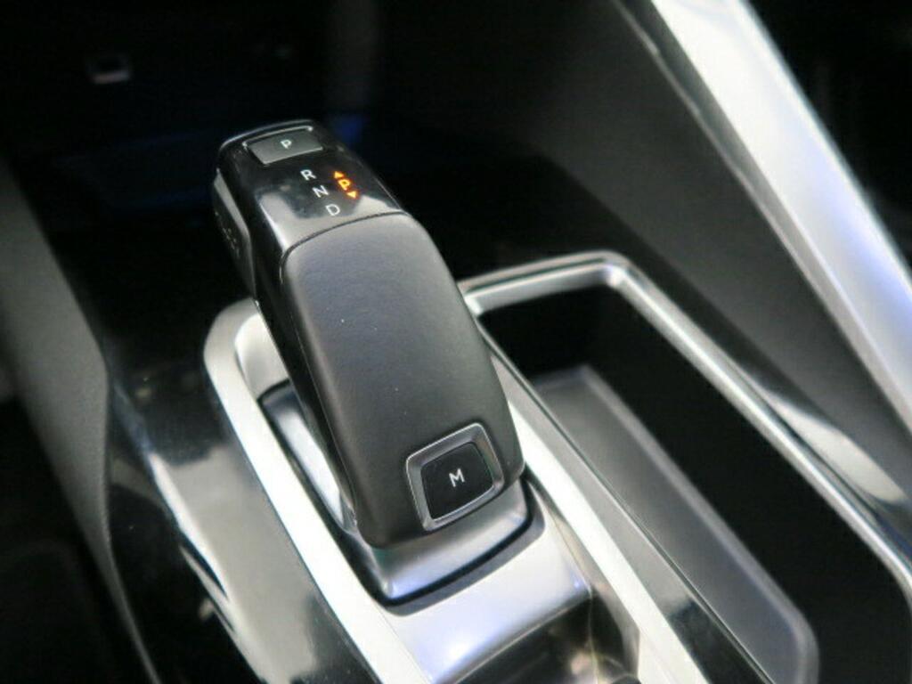 Peugeot 3008 ALLURE 1.2 PURETECH 130CV AUTO 5P 10
