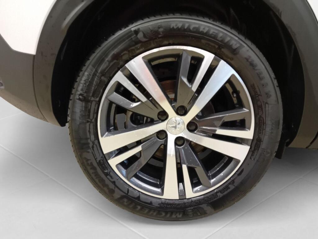Peugeot 3008 ALLURE PACK 1.2 PURETECH 130CV S&S 6VEL. MAN 14