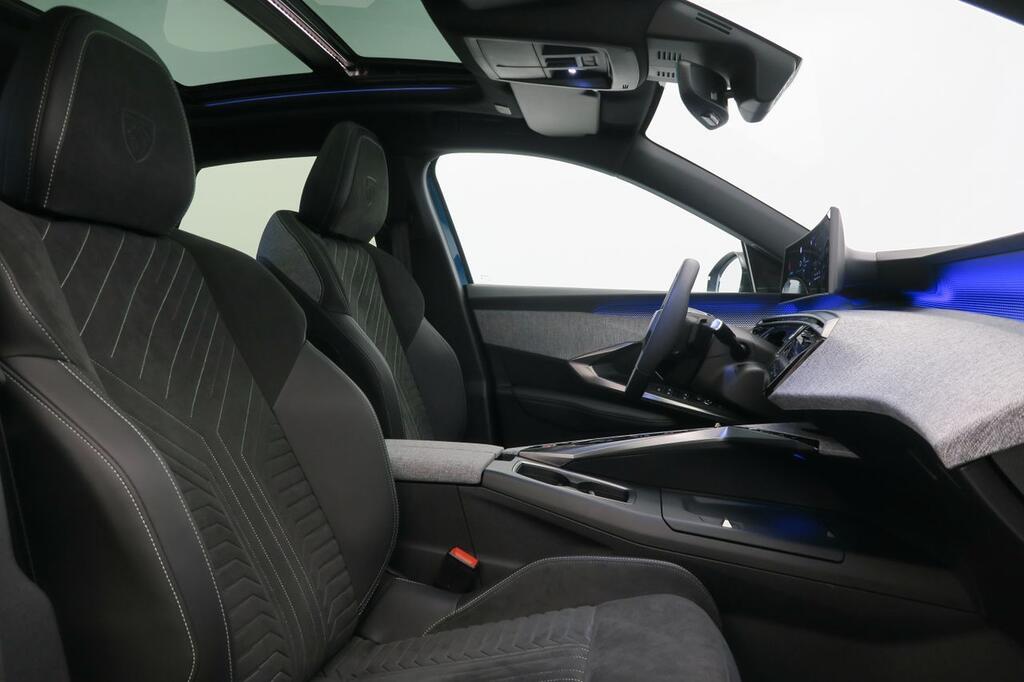 Peugeot 3008 GT ELECTRICO BEV 214CV 157KW 5P 13