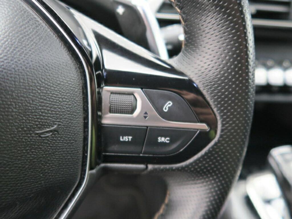 Peugeot 3008 GT LINE 1.2 PURETECH 130CV S&S AUTO 5P 15