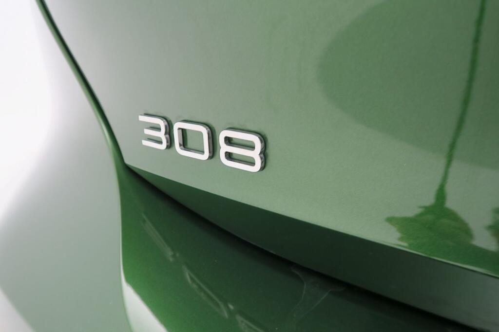 Peugeot 308 5p Active Pack PLUG-IN HYBRID 180 e-EAT8 18