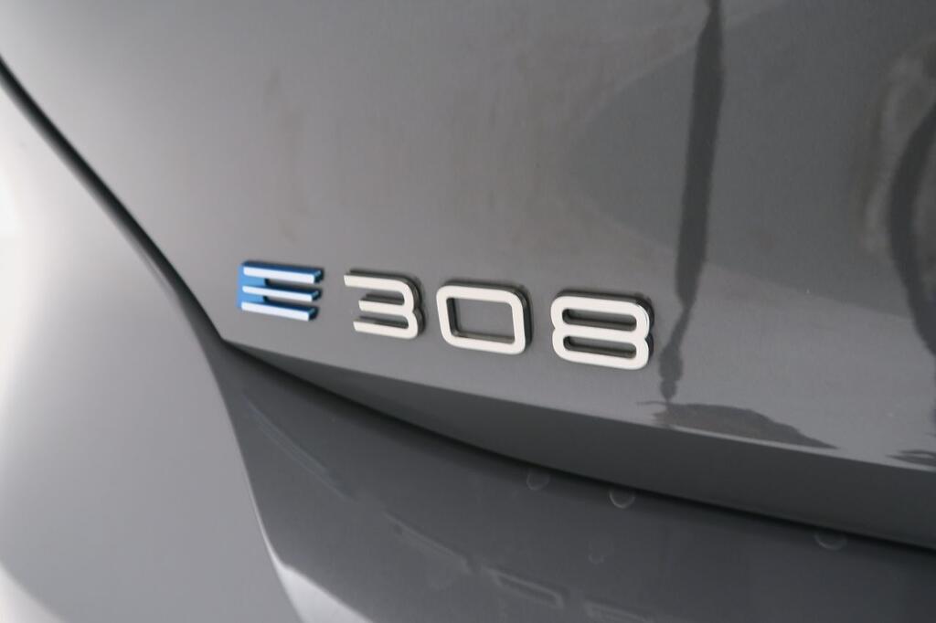 Peugeot 308 E-308 5p GT Eléctrico 156 (115 Kw) 17