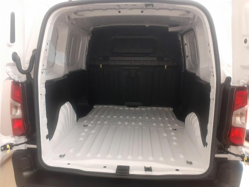 Peugeot Partner E-PARTNER STANDARD 800KG ELECTRICO BEV 100 KW 136CV 4P 17