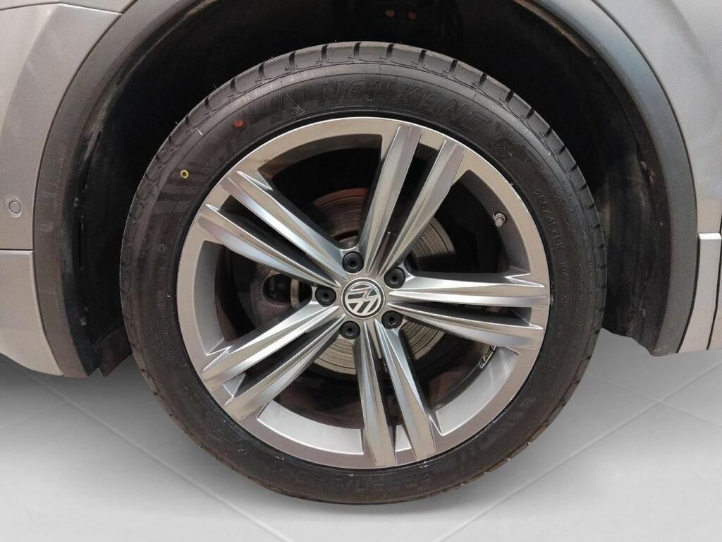 Volkswagen Tiguan ADVANCE R-LINE 2.0 TDI 150 CV DSG 4WD 7 PLAZAS 16
