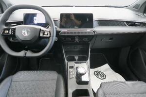 MG MG3 Berlina 1.5 HEV LUXURY 195 5P