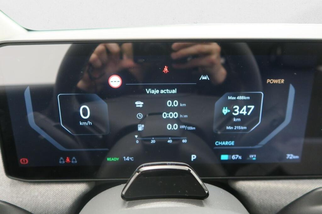 Kia EV3 Earth (Long Range) 8