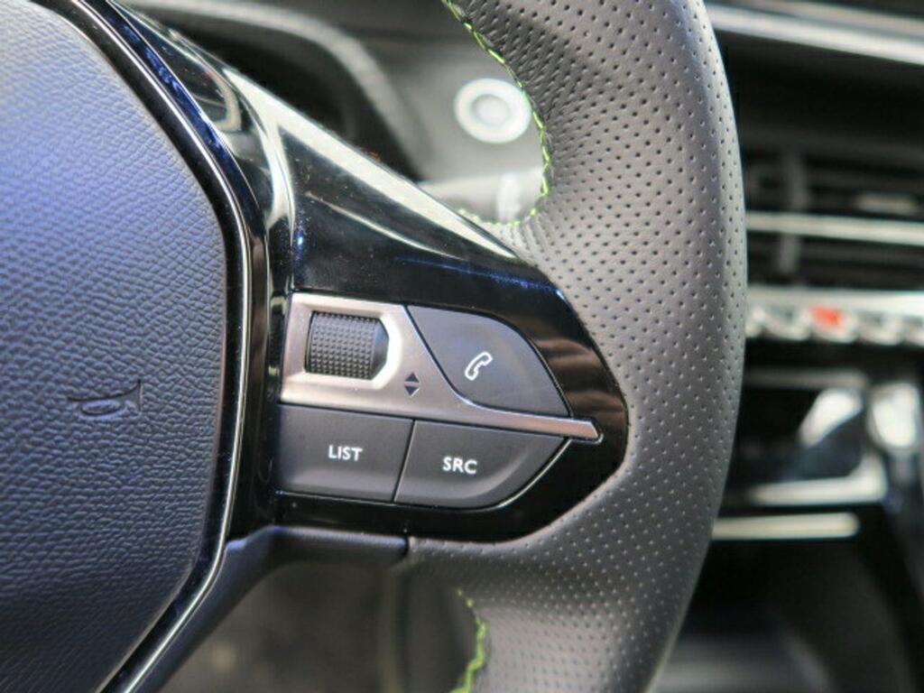 Peugeot 2008 GT BEV - ELECT. 156CV 5P 9