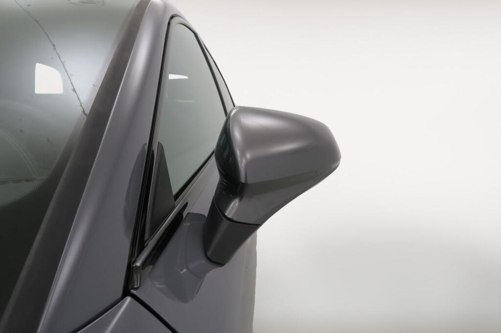 Cupra León ST 1.5 ETSI MHEV DSG 150 CV 5P 21