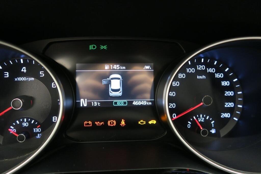 Kia Ceed 1.5 MHEV IMT TECH 160CV 5P 8