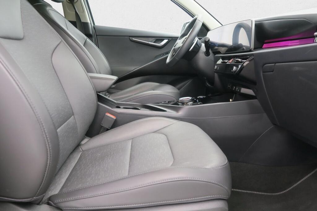 Kia Niro 1.6 HEV Emotion 17
