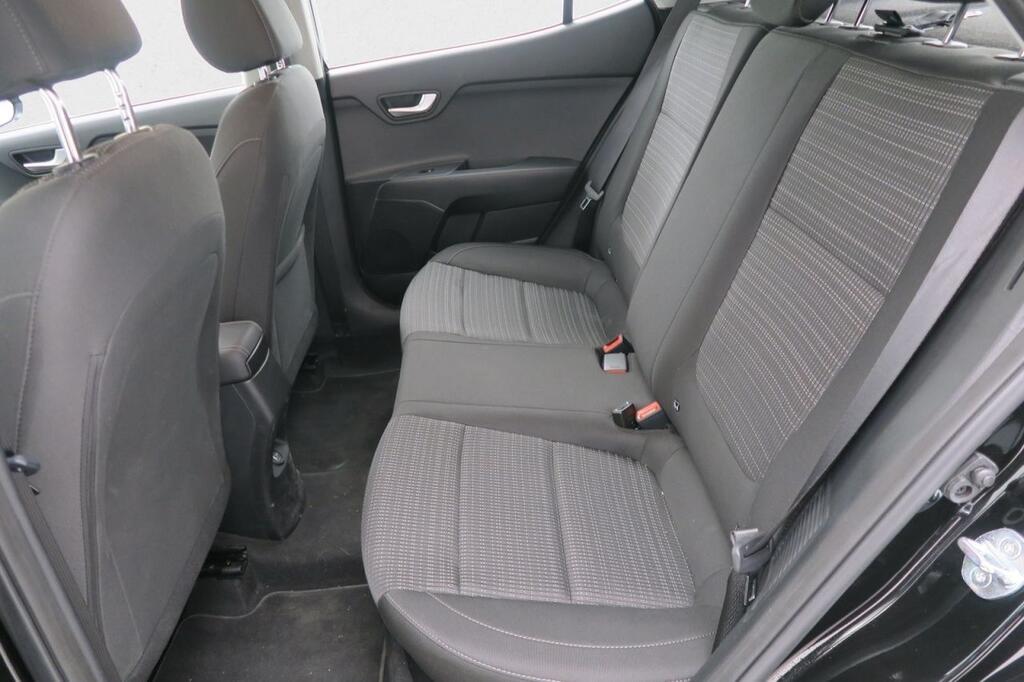 Kia Stonic 1.0 T-GDi MHEV 100CV Business 17