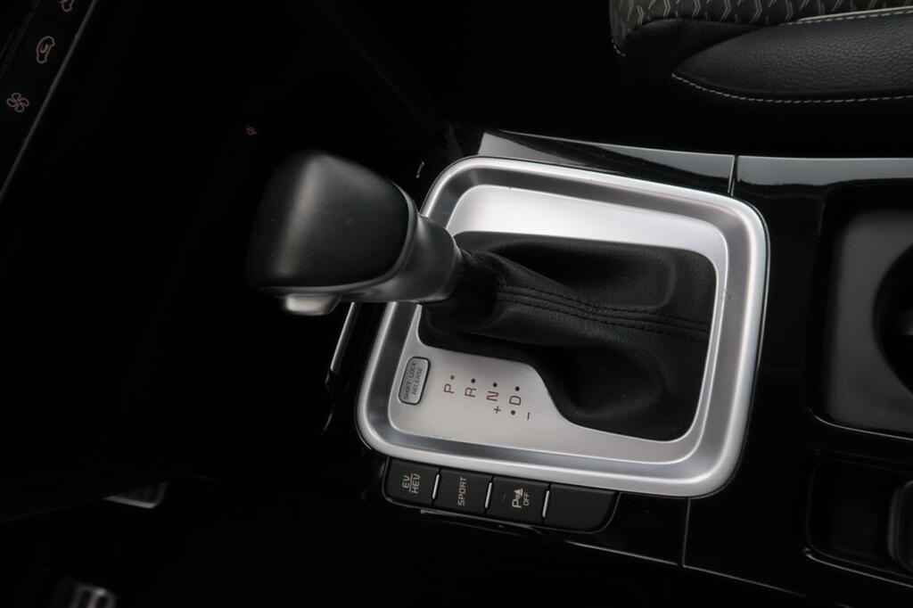 Kia XCeed ETECH 1.6 GDI PHEV 141 CV 5P 10