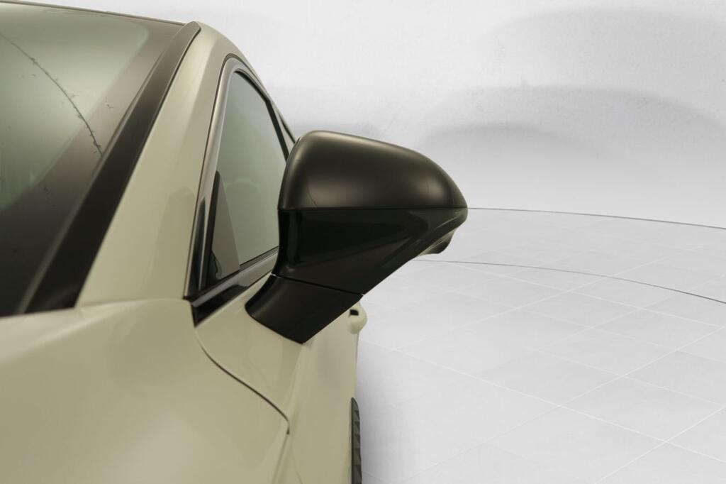 MG HS SUV 1.5 HEV EHS HYBRID+ 224 LUXURY 224 5P 22