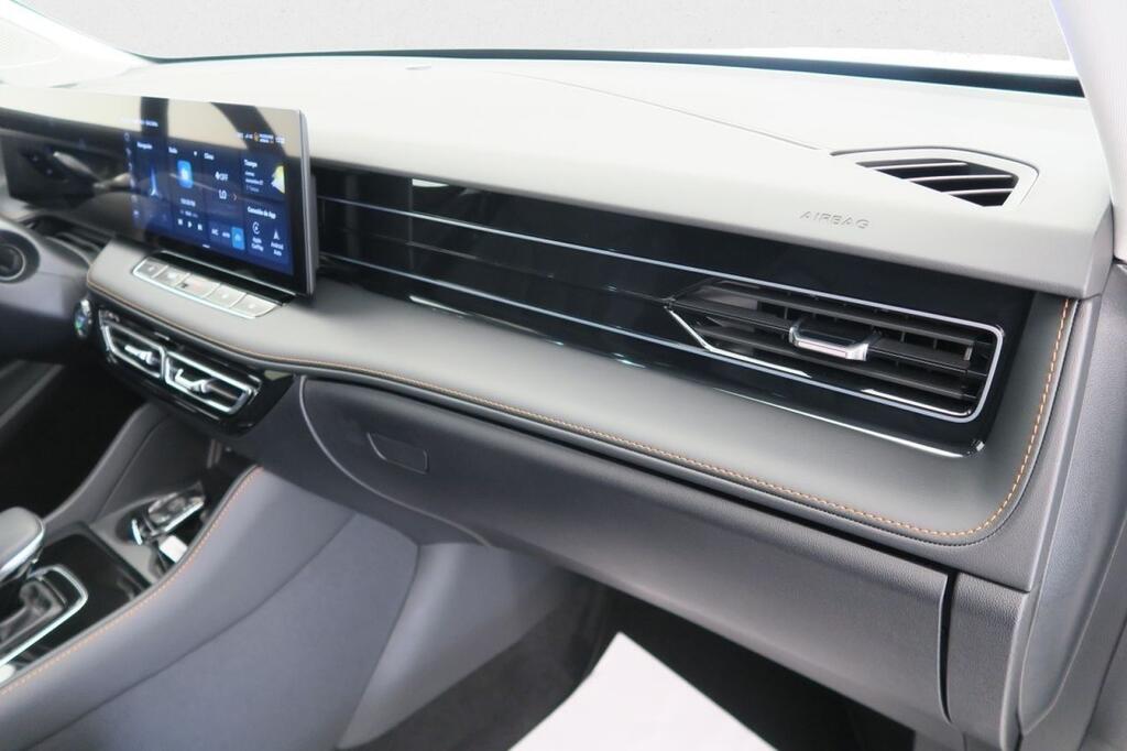 MG HS SUV 1.5 HEV EHS HYBRID+ 224 LUXURY 224 5P 14