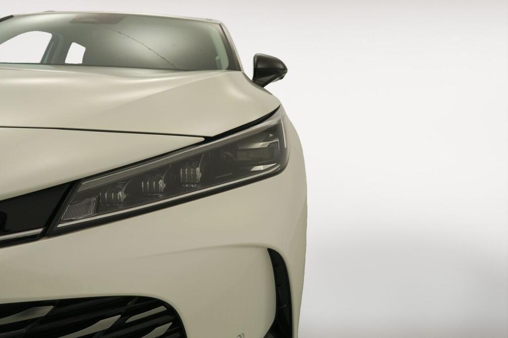 MG HS SUV 1.5 HEV EHS HYBRID+ 224 LUXURY 224 5P 21