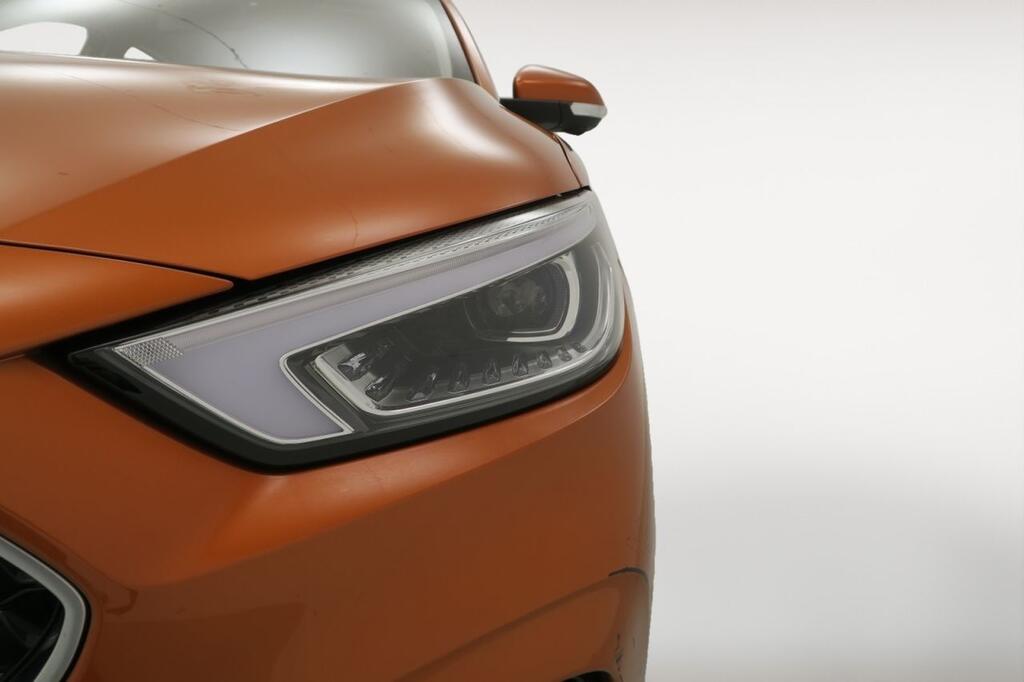 MG ZS SUV 1.5 LUXURY 106 5P 21