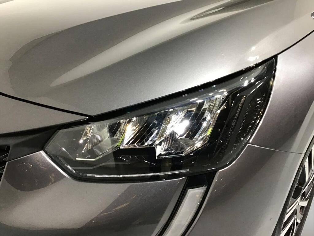 Peugeot 208 ALLURE 1.2 PURETECH 100 CV 5P 21