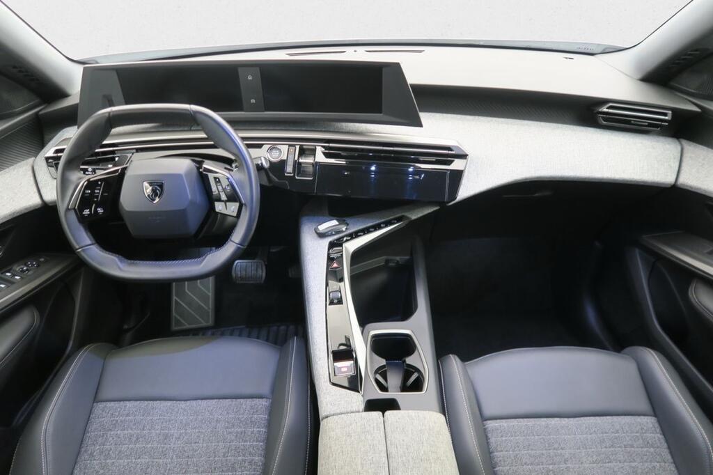 Peugeot 5008 ALLURE 1.2 MHEV HYBRID EDCS6 145 CV 7 PLAZAS 14