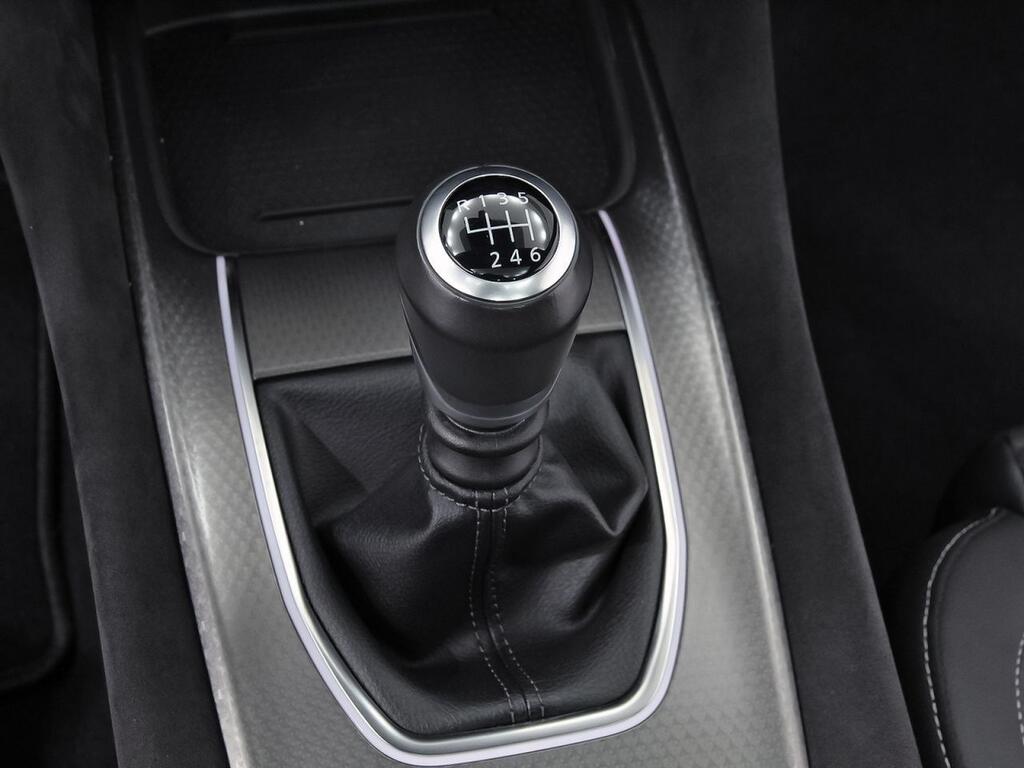 Nissan Qashqai DIG-T 103kW (140CV) mHEV 4x2 N-Design 34