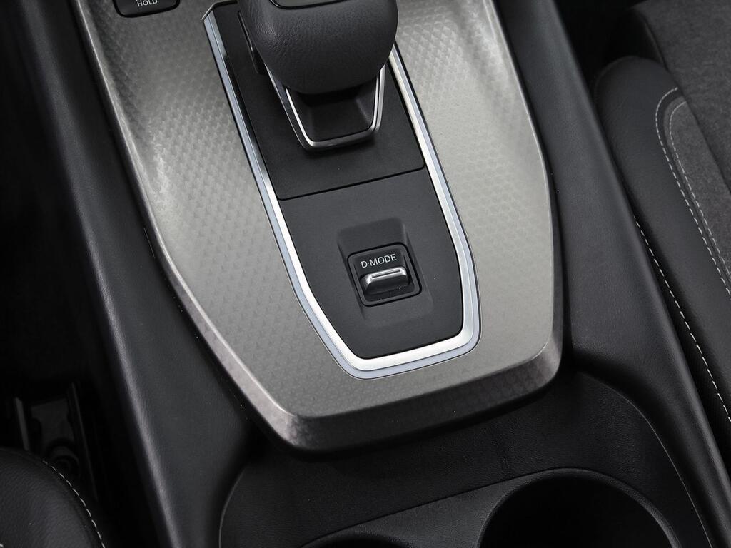 Nissan Qashqai DIG-T 116kW CVT N-Connecta 35