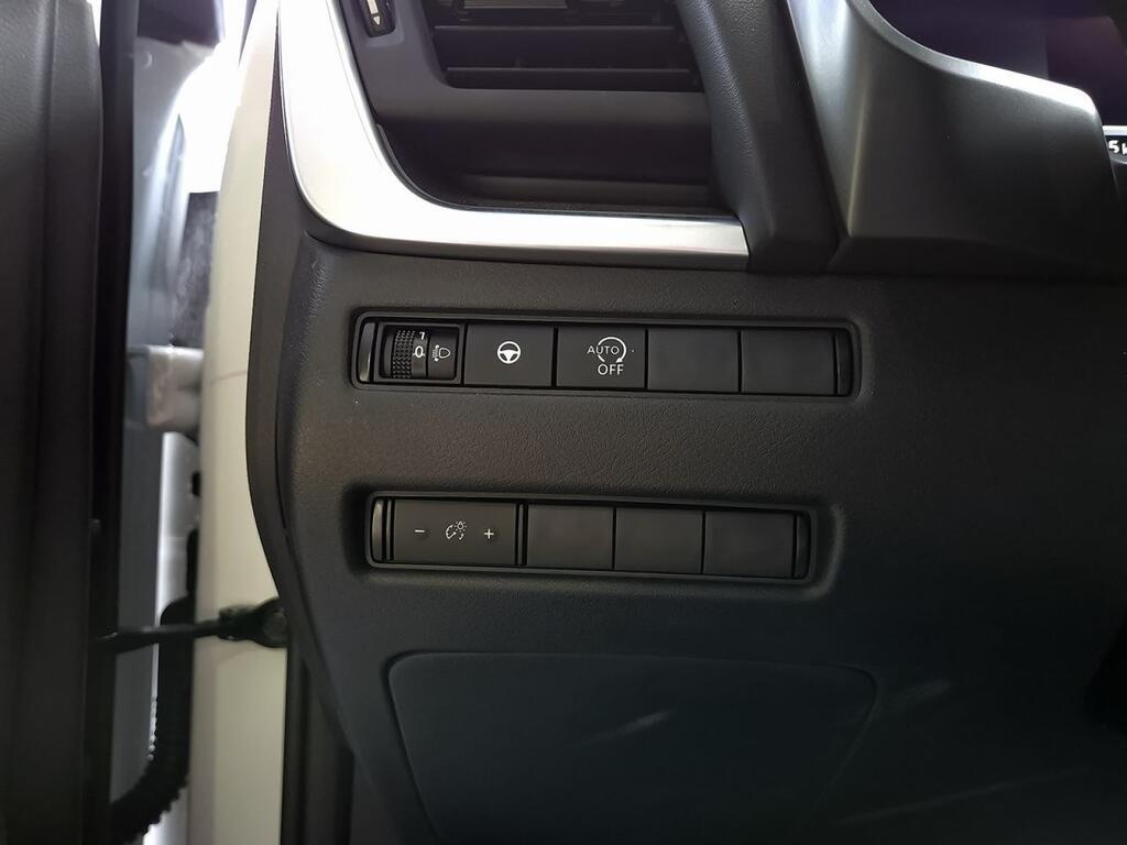 Nissan Qashqai DIG-T 103kW N-Connecta 12