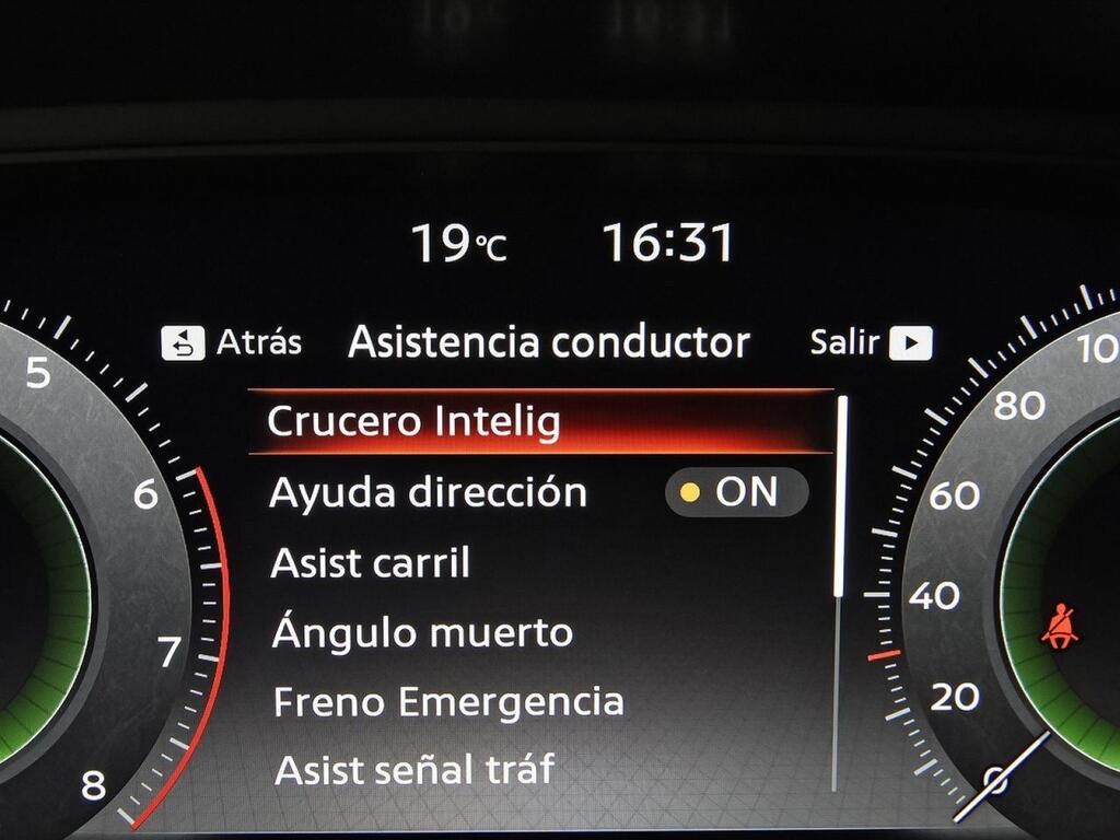 Nissan Qashqai DIG-T 103kW N-Connecta 26