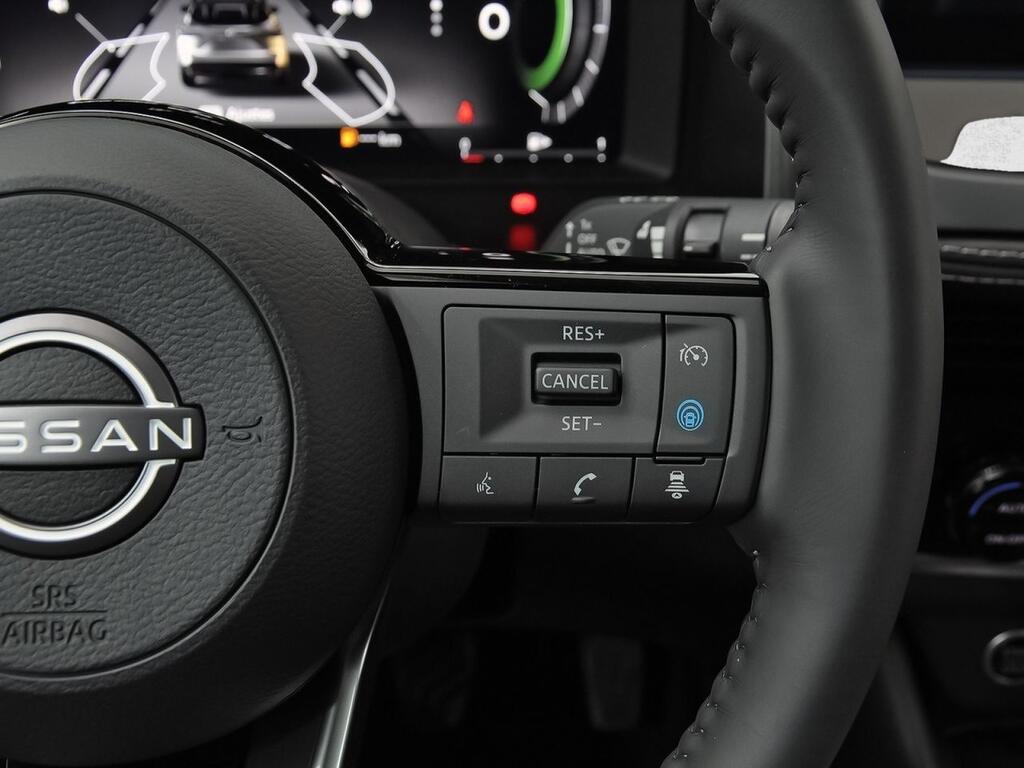 Nissan Qashqai DIG-T 103kW N-Connecta 18