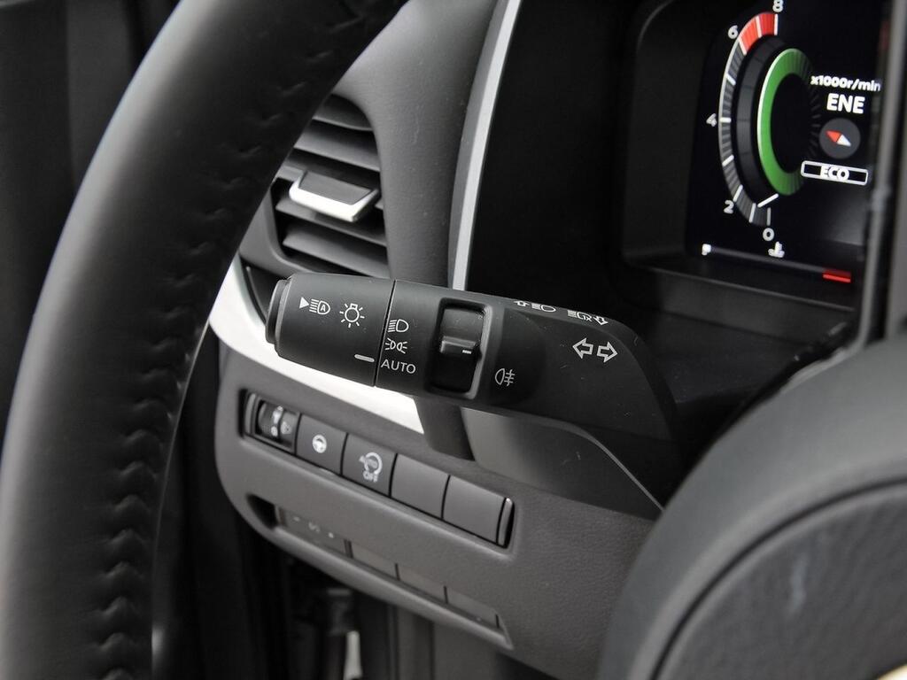 Nissan Qashqai DIG-T 103kW N-Connecta 13