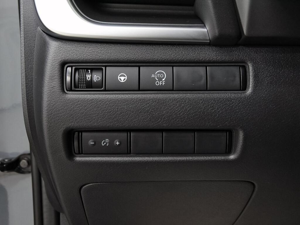 Nissan Qashqai DIG-T 103kW N-Connecta 13