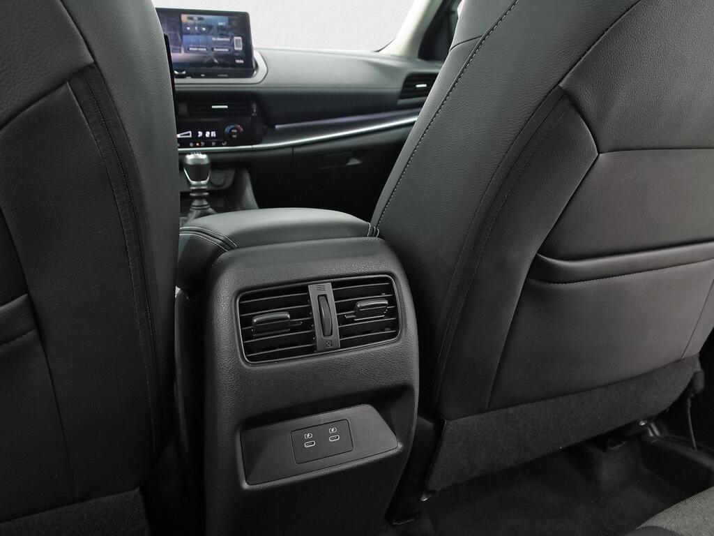 Nissan Qashqai DIG-T 103kW N-Connecta 31