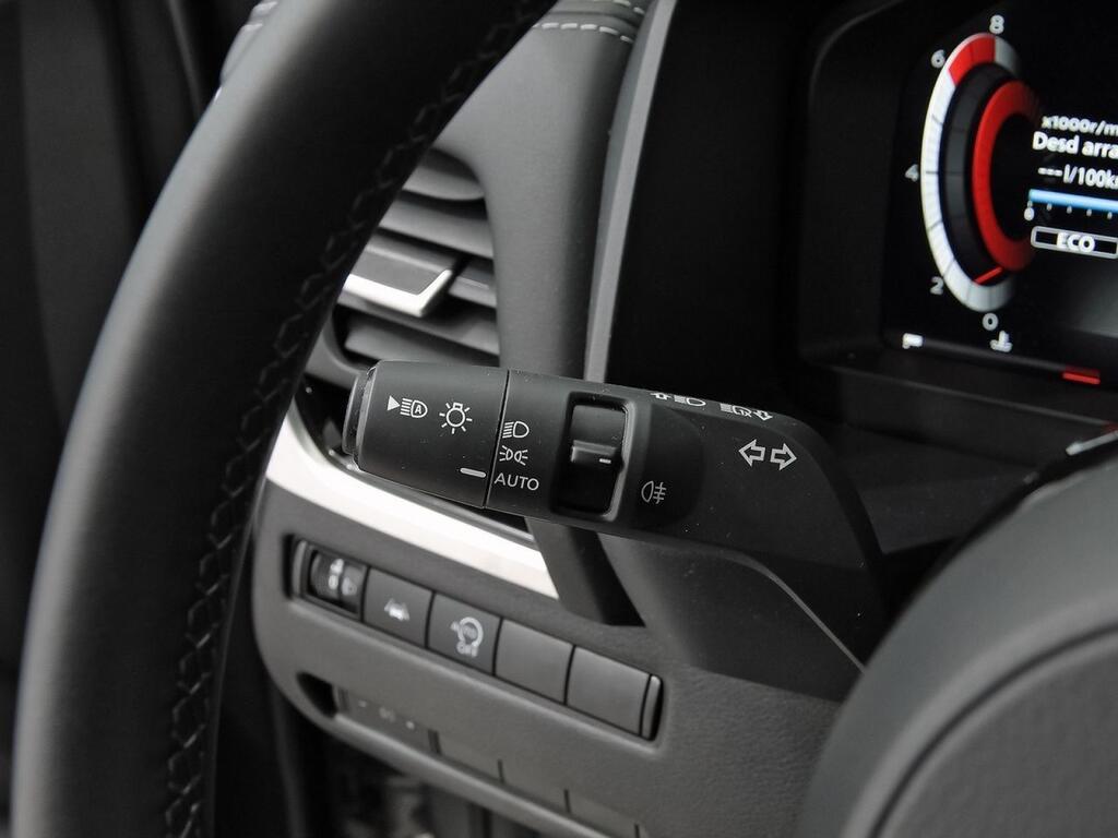 Nissan Qashqai DIG-T 116kW Xtronic N-Connecta 15