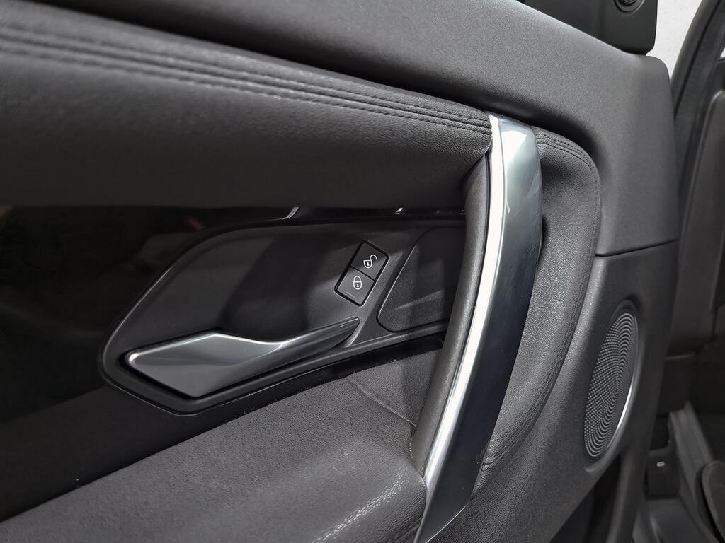 Land-Rover Discovery Sport 2.0D I4-L.Flw 150 PS AWD MHEV Auto HSE 9